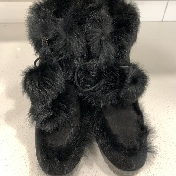 💖COACH Black Suede Rabbit Fur Boots Italian NWOT - Picture 3 of 11